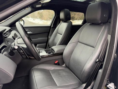 Used 2025 Land Rover Range Rover Velar Dynamic SE image 13