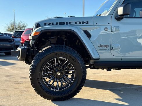 Used 2024 Jeep Wrangler Unlimited Rubicon 392 AWD/4WD image 5