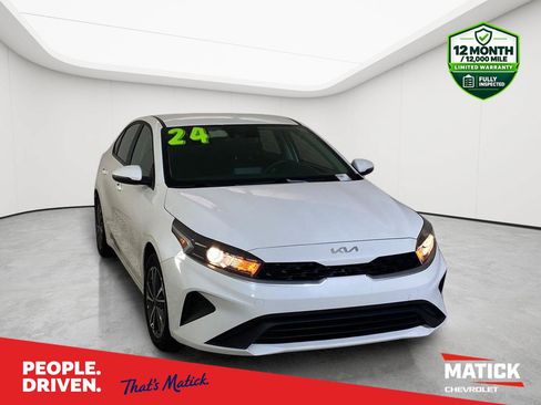 Used 2024 Kia Forte LXS w/ LXS Technology Package FWD image 1