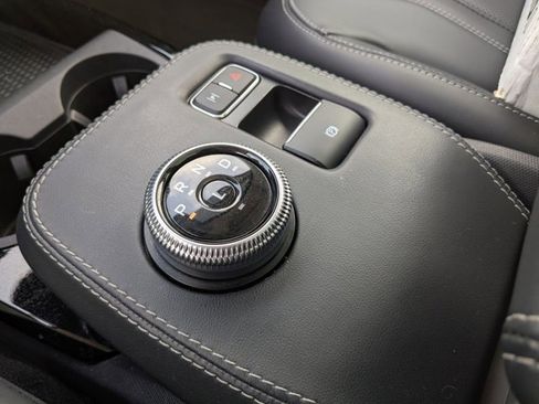 Used 2021 Ford Mustang Mach-E Premium image 11