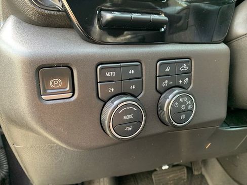 Certified 2022 Chevrolet Silverado 1500 ZR2 w/ Technology Package image 23