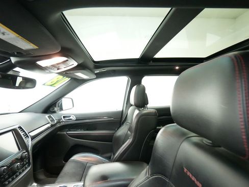 Used 2018 Jeep Grand Cherokee Trailhawk w/ Trailhawk Luxury Group image 20