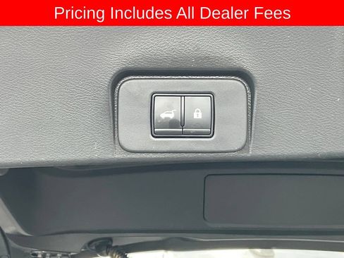 Used 2023 Nissan Rogue SL w/ SL Premium Package AWD/4WD image 17