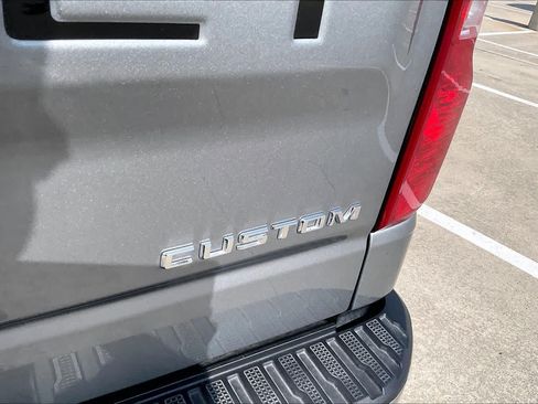 Used 2026 Chevrolet Silverado 1500 Custom RWD image 10