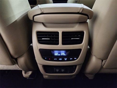 Used 2020 Acura MDX FWD w/ Technology Package image 31