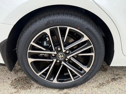 New 2026 Toyota Camry XLE image 4