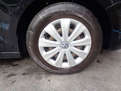 Used 2014 Volkswagen Jetta S image 8