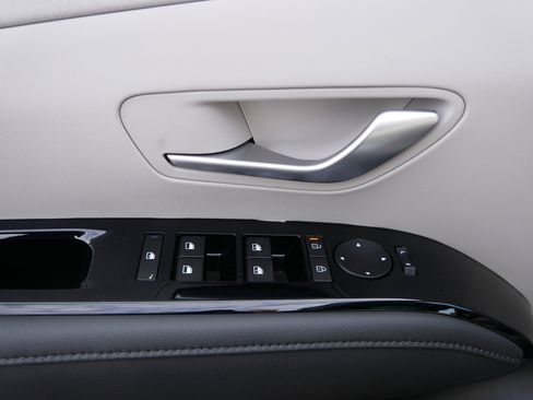 New 2026 Hyundai Tucson Limited image 12