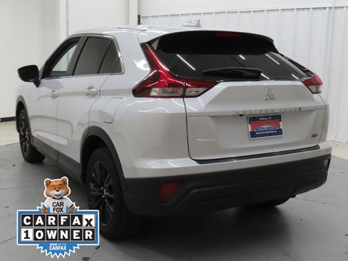 Used 2024 Mitsubishi Eclipse Cross LE image 5