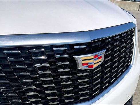 New 2026 Cadillac XT5 Luxury w/ LPO, Floor Liner Package FWD image 20