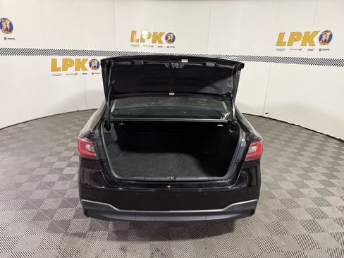 Used 2020 Subaru Legacy Limited image 5