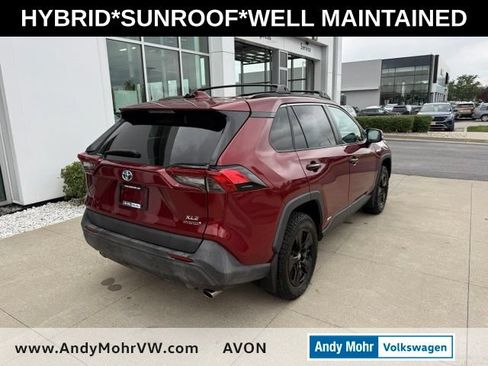Used 2019 Toyota RAV4 XLE w/ Convenience Package AWD/4WD image 6