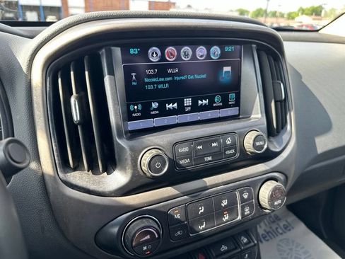 Used 2018 Chevrolet Colorado Z71 AWD/4WD image 15