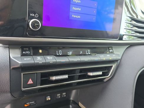 Used 2025 Toyota Camry LE FWD image 20