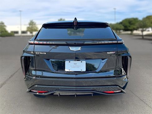 New 2026 Cadillac Lyriq V w/ LPO, Floor Liner Package image 6