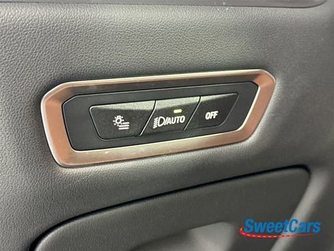 Used 2025 BMW X7 M60i image 23