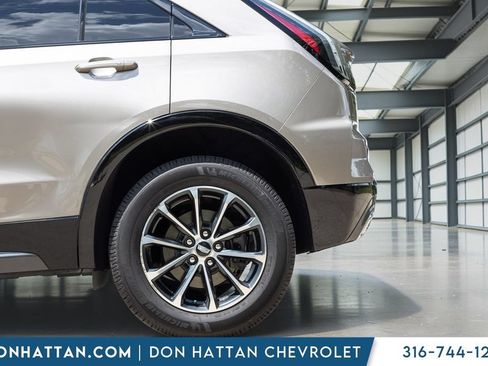 Used 2024 Cadillac XT4 Sport FWD image 28
