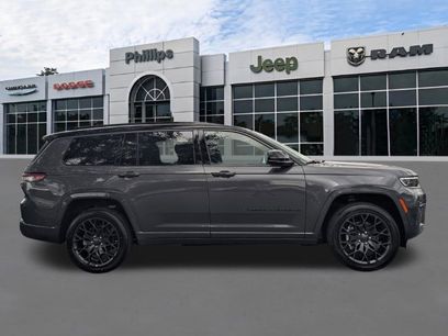 New 2026 Jeep Grand Cherokee L Summit w/ Obsidian Package