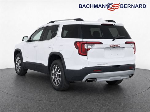 Used 2023 GMC Acadia SLE w/ Driver Convenience Package FWD image 5