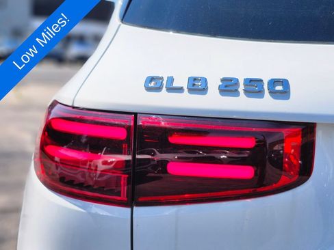 Certified 2026 Mercedes-Benz GLB 250 4MATIC image 9