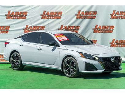 Used 2023 Nissan Altima 2.5 SR