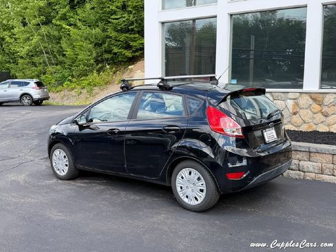 Used 2017 Ford Fiesta S FWD image 3