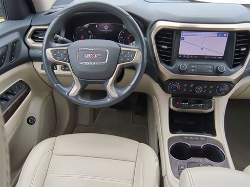 Certified 2022 GMC Acadia Denali w/ Denali Technology Package image 27