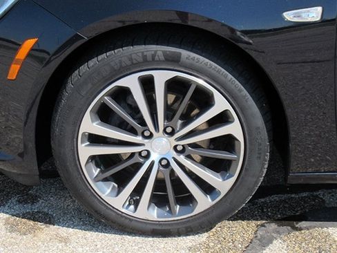Used 2018 Buick Regal Essence w/ Driver Confidence Package #1 FWD image 11