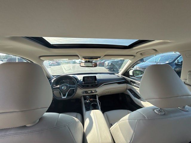 Used 2020 Nissan Altima 2.5 SL FWD image 5