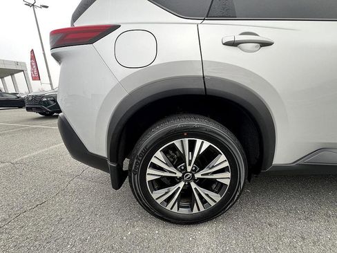 Certified 2023 Nissan Rogue SV image 12