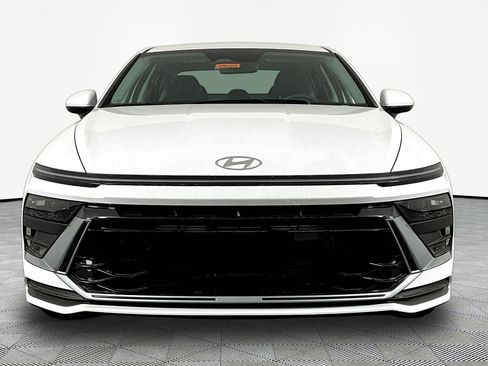 New 2026 Hyundai Sonata SE FWD image 2