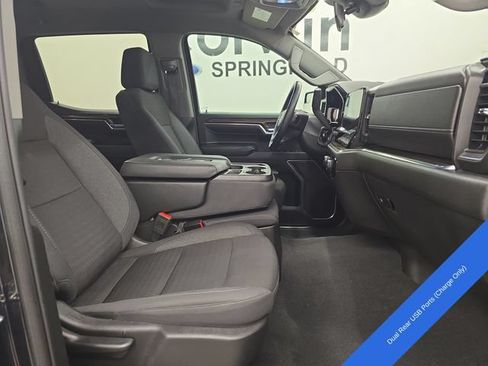 Used 2024 Chevrolet Silverado 1500 LT AWD/4WD image 9