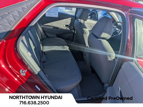 Certified 2024 Hyundai Elantra SEL image 35