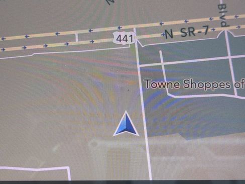 Used 2020 Chrysler Pacifica Touring w/ Advanced Safetytec Group FWD image 24
