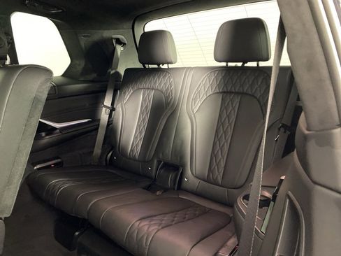 Certified 2025 BMW X7 M60i w/ Climate Comfort Package image 21