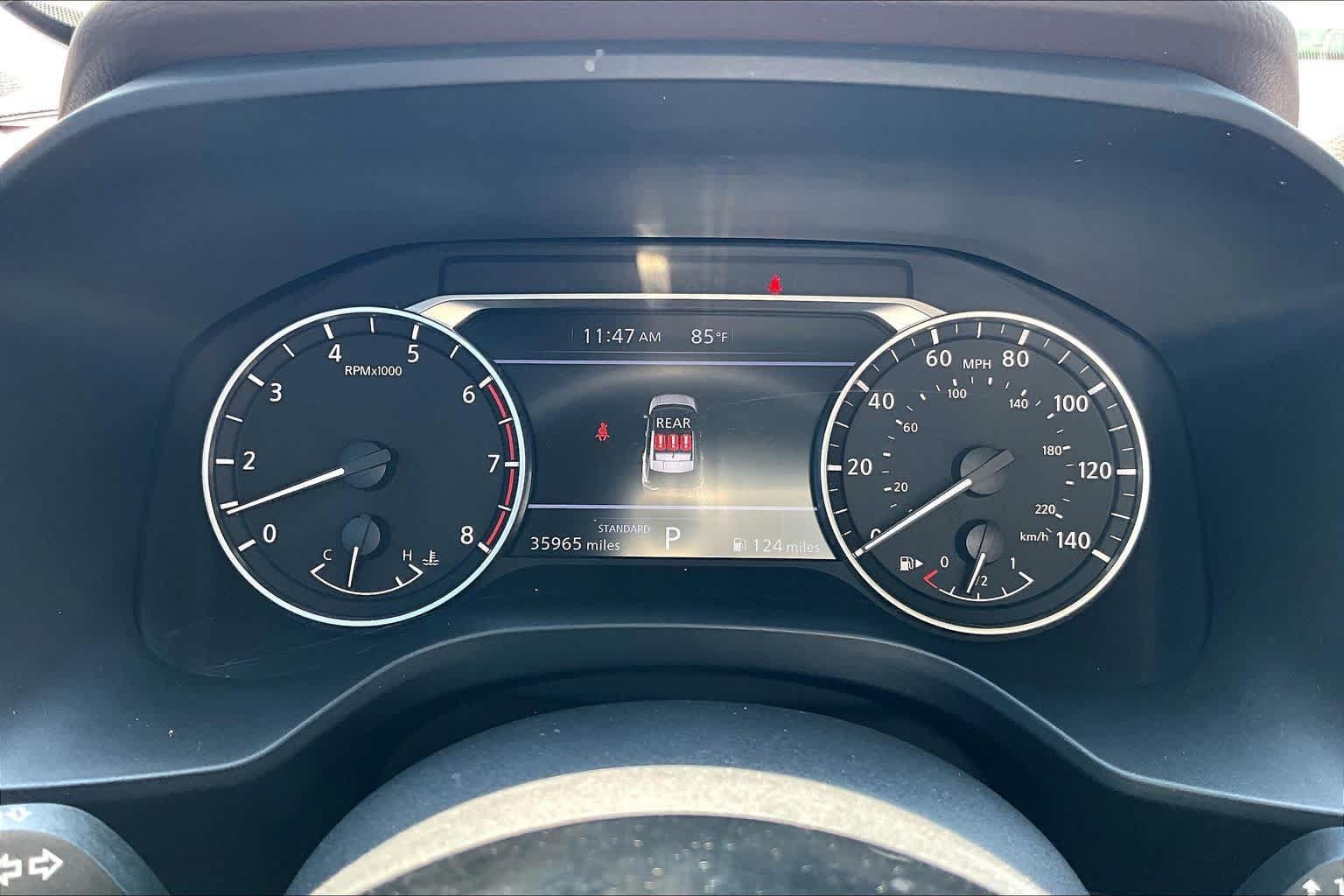 Used 2023 Nissan Rogue SV FWD image 47