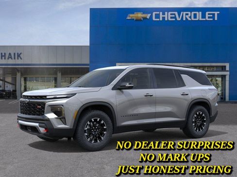 New 2026 Chevrolet Traverse Z71 AWD/4WD image 2