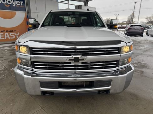 Used 2016 Chevrolet Silverado 2500 LT image 2