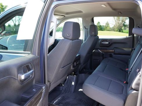 Used 2021 Chevrolet Silverado 1500 LT Trail Boss AWD/4WD image 16