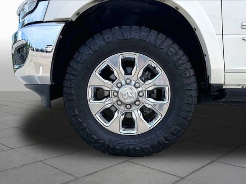 Used 2019 RAM 2500 Limited AWD/4WD image 11