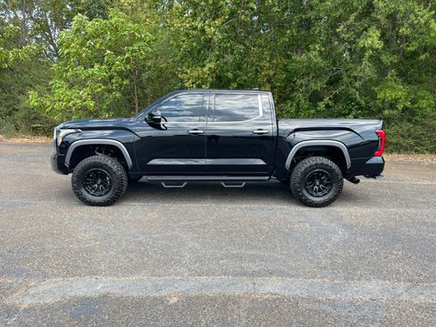 Used 2024 Toyota Tundra Limited w/ Power Package AWD/4WD image 2