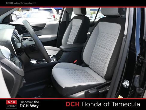 Used 2023 Chevrolet Equinox LS FWD image 18