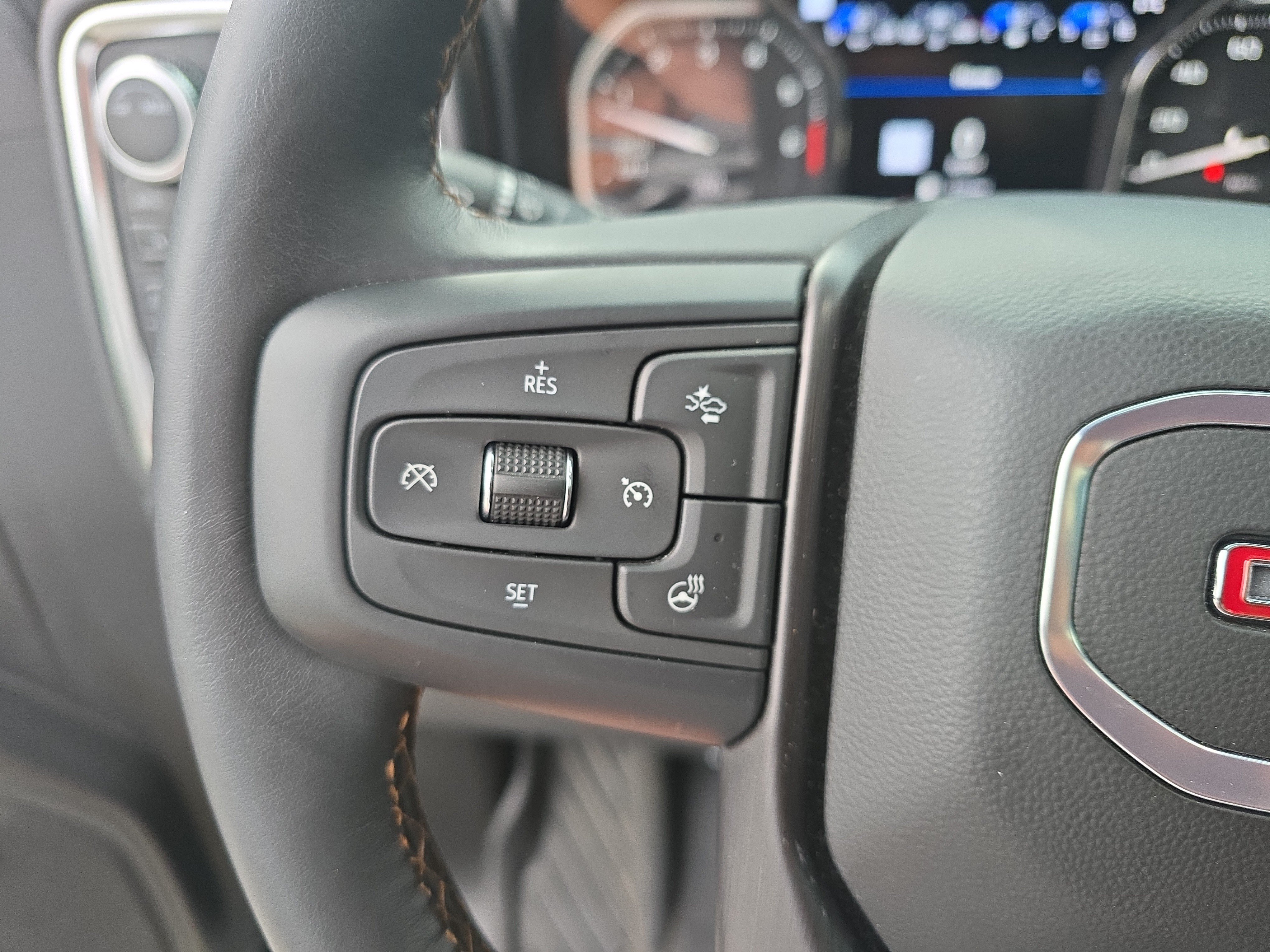 Used 2020 GMC Sierra 1500 AT4 w/ AT4 Premium Package AWD/4WD image 27