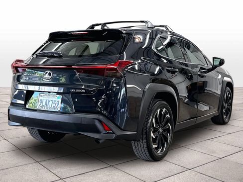 Used 2024 Lexus UX 250h FWD image 9