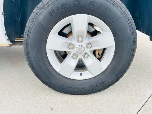 Used 2022 RAM 1500 Tradesman w/ Chrome Appearance Group image 29