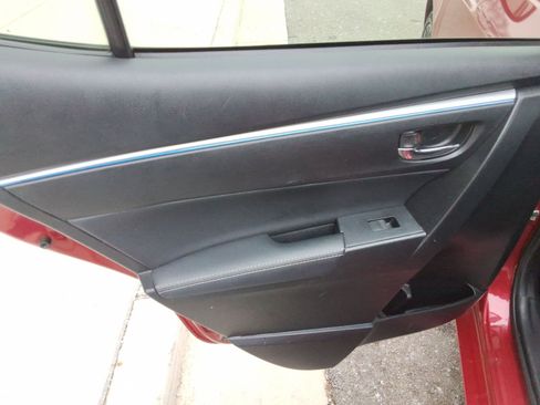 Used 2015 Toyota Corolla S image 21