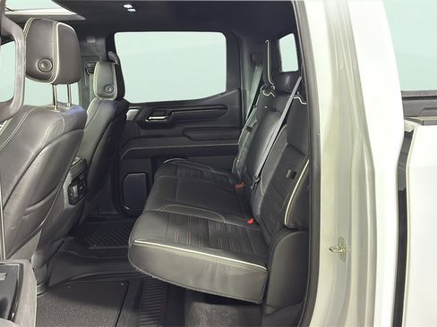Used 2023 GMC Sierra 1500 AT4X image 13