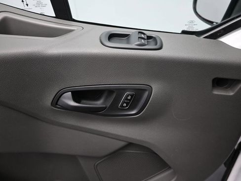 Used 2023 Ford Transit 350 XLT image 16