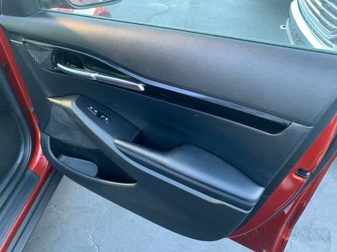 Used 2021 Kia Seltos S AWD/4WD image 25