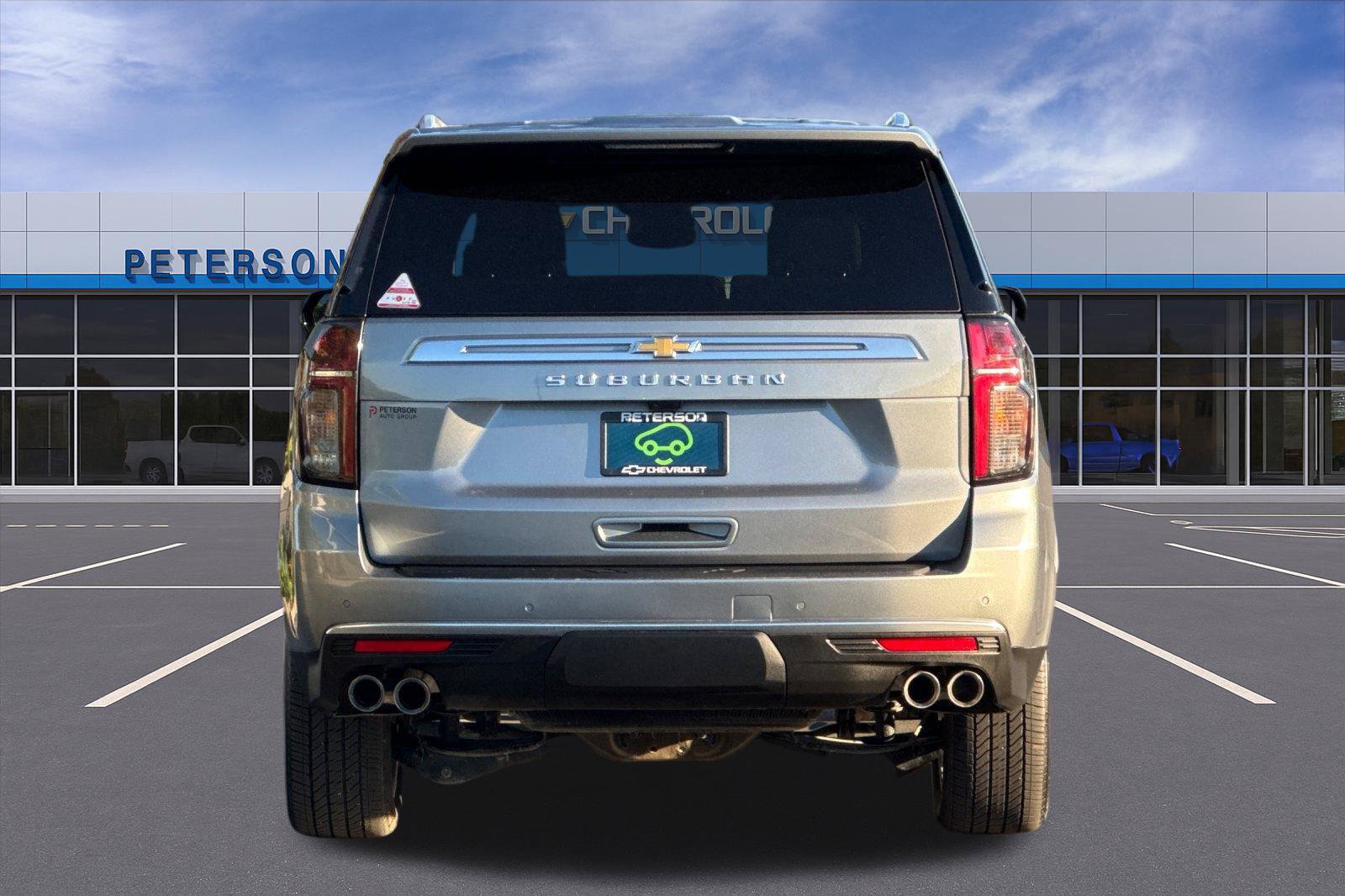 Used 2023 Chevrolet Suburban High Country AWD/4WD image 5